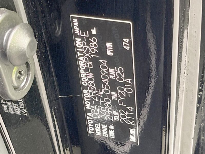2019 Toyota Voxy DBA-ZRR80W (UW-6a3c9cfc64f53)[1]