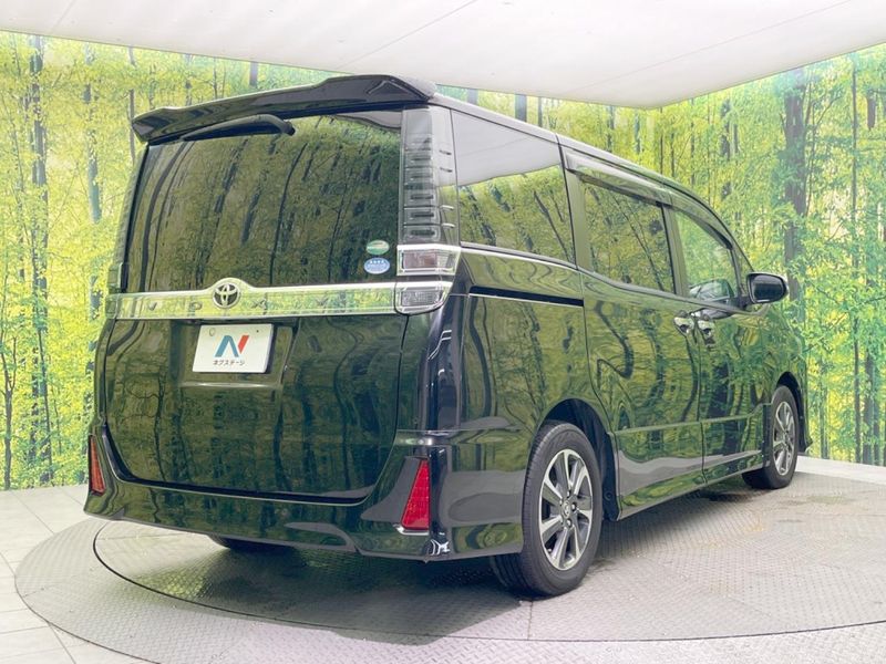 2019 Toyota Voxy DBA-ZRR80W (UW-6a3c9cfc64f53)[12]