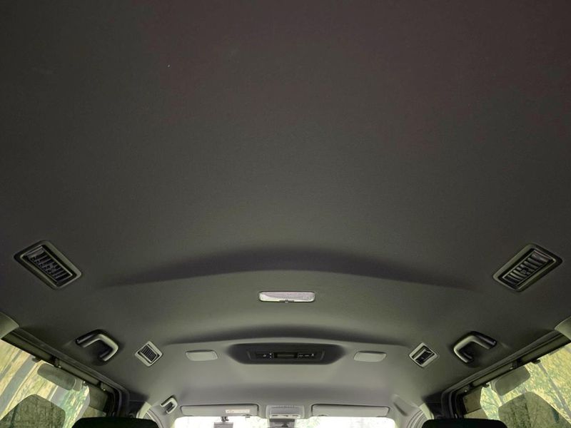 2019 Toyota Voxy DBA-ZRR80W (UW-6a3c9cfc64f53)[29]