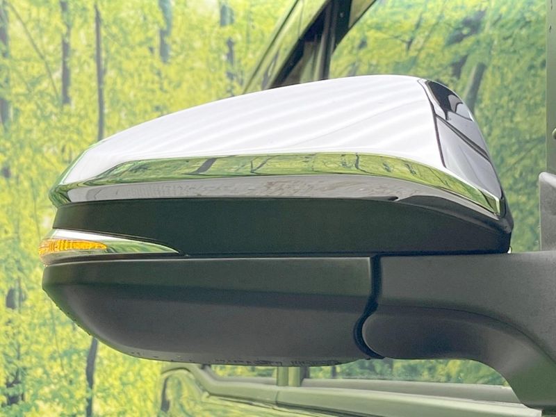 2019 Toyota Voxy DBA-ZRR80W (UW-6a3c9cfc64f53)[16]