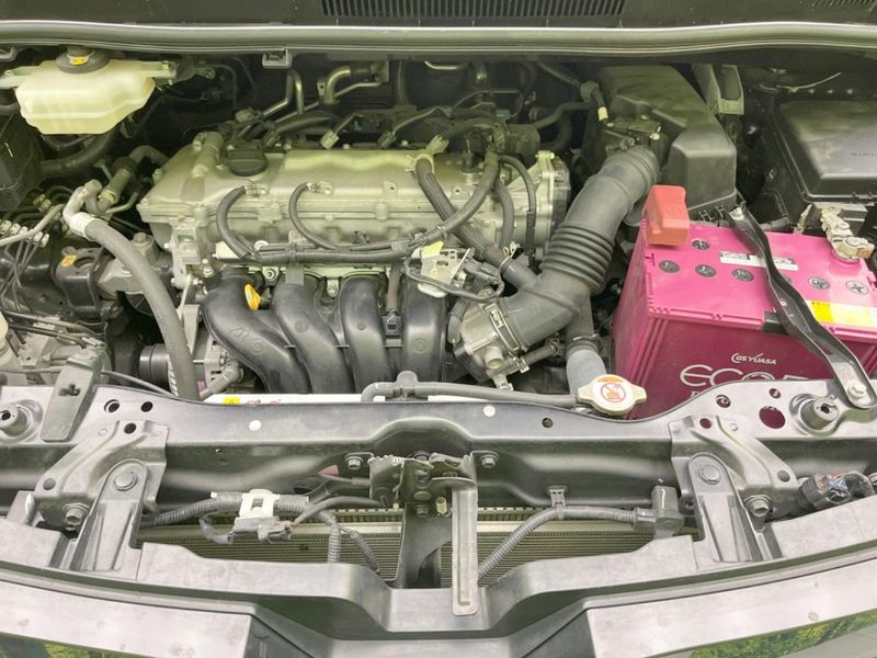 2019 Toyota Voxy DBA-ZRR80W (UW-6a3c9cfc64f53)[4]