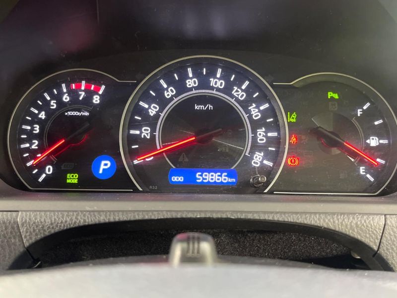 2019 Toyota Voxy DBA-ZRR85W (UW-6a3c9d00ef698)[19]