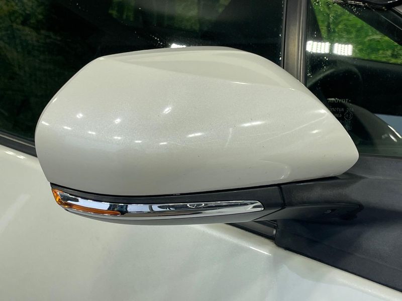 2016 Toyota Prius DAA-ZVW51 (UW-6a3c9d0d7d05a)[21]