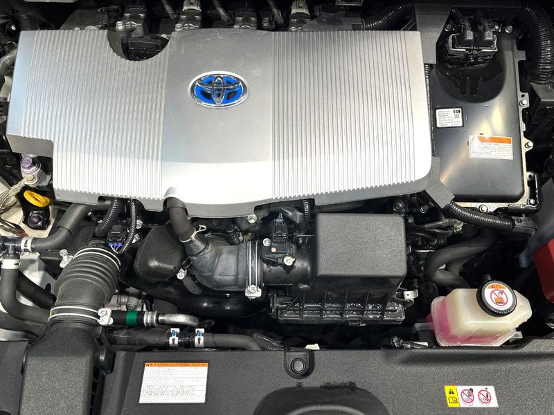 2019 Toyota Prius DAA-ZVW51 (UW-6a3c9d0f27089)[4]