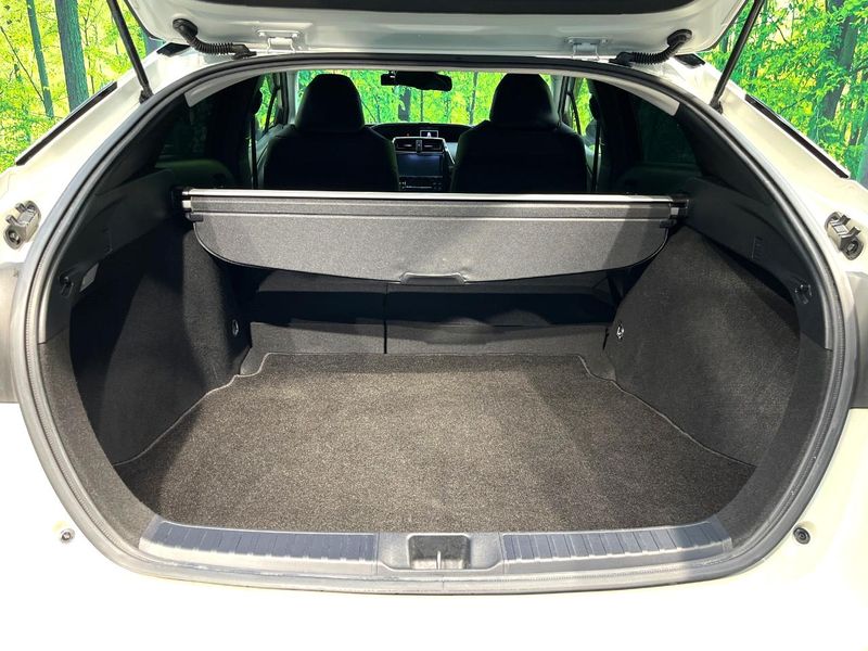2019 Toyota Prius DAA-ZVW51 (UW-6a3c9d0f27089)[14]