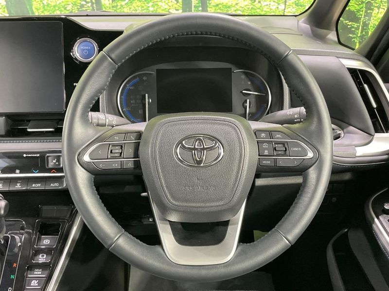 2023 Toyota Voxy 6AA-ZWR90W (UW-6a3c9d1eedc61)[24]