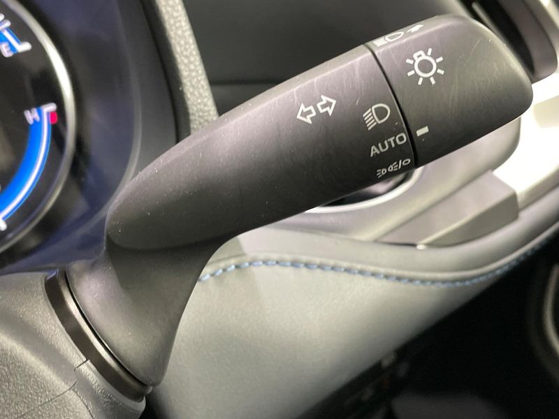 2023 Toyota Voxy 6AA-ZWR90W (UW-6a3c9d1eedc61)[28]