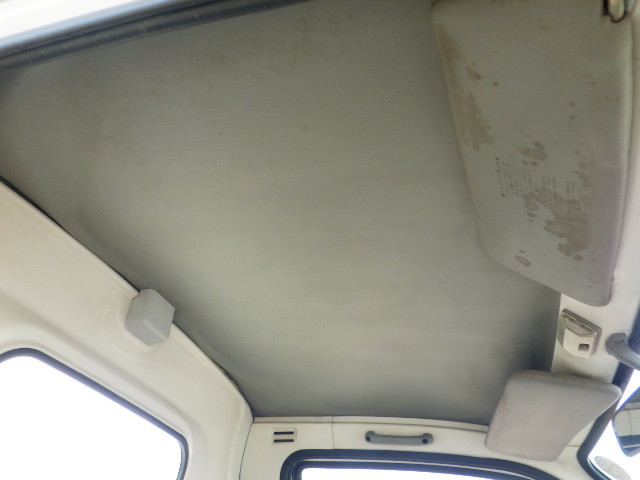 1992 Mitsubishi Minicab Truck U42T (UW-6a3cd968b6144)[17]