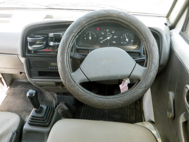 1998 Suzuki Carry Truck DD51T (UW-6a3ce1fbe386f)[4]