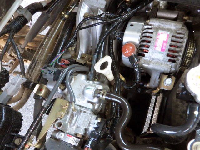 2000 Mitsubishi Minicab Truck U61T (UW-6a3ceda019515)[22]