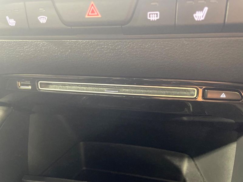 2019 Mazda Mazda 3 Fastback 3DA-BP8P (UW-6a41e1210baf0)[25]