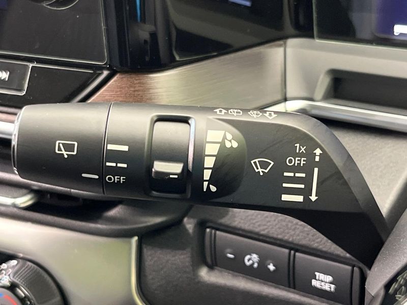 2021 Nissan Aura 6AA-FE13 (UW-6a41e13db6ff7)[28]