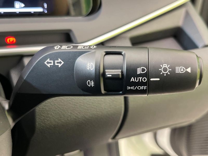2021 Nissan Aura 6AA-FE13 (UW-6a41e13db6ff7)[29]
