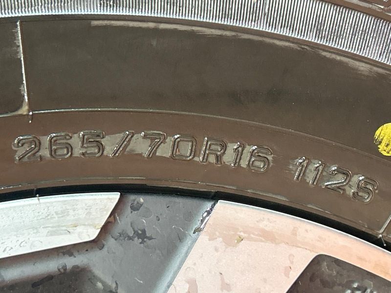 2025 Toyota Land Cruiser 70 3DA-GDJ76W (UW-6a41e149ab0a4)[6]
