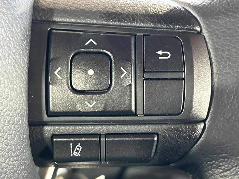 2025 Toyota Land Cruiser 70 3DA-GDJ76W (UW-6a41e149ab0a4)[26]