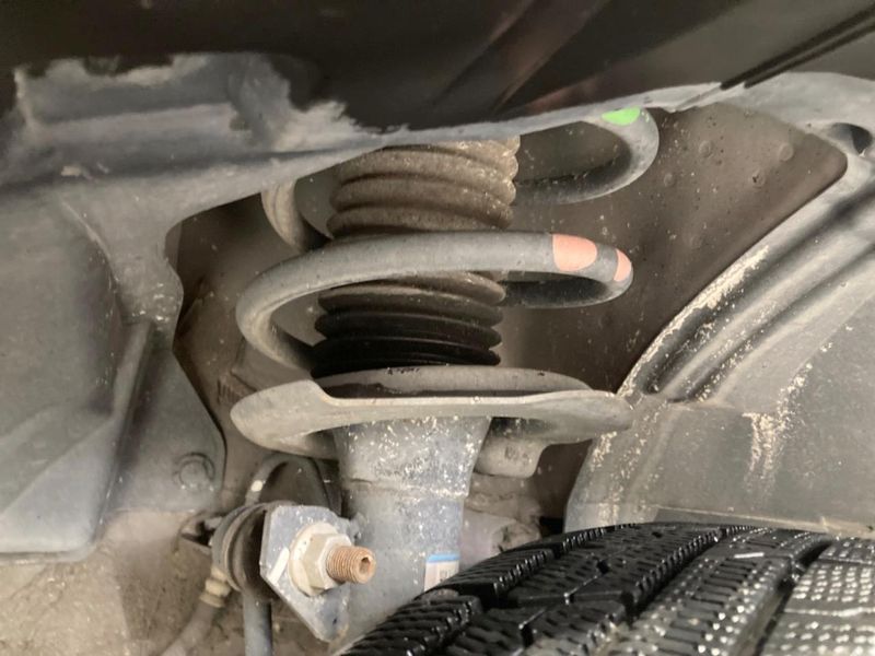 2018 Nissan Serena DAA-GFC27 (UW-6a41e14d3f00d)[26]