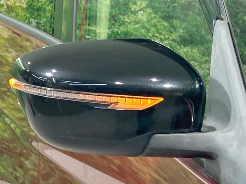 2018 Nissan Serena DAA-GFC27 (UW-6a41e14d3f00d)[24]