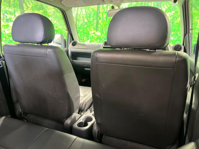 2011 Suzuki Jimny ABA-JB23W (UW-6a41e179b8195)[17]