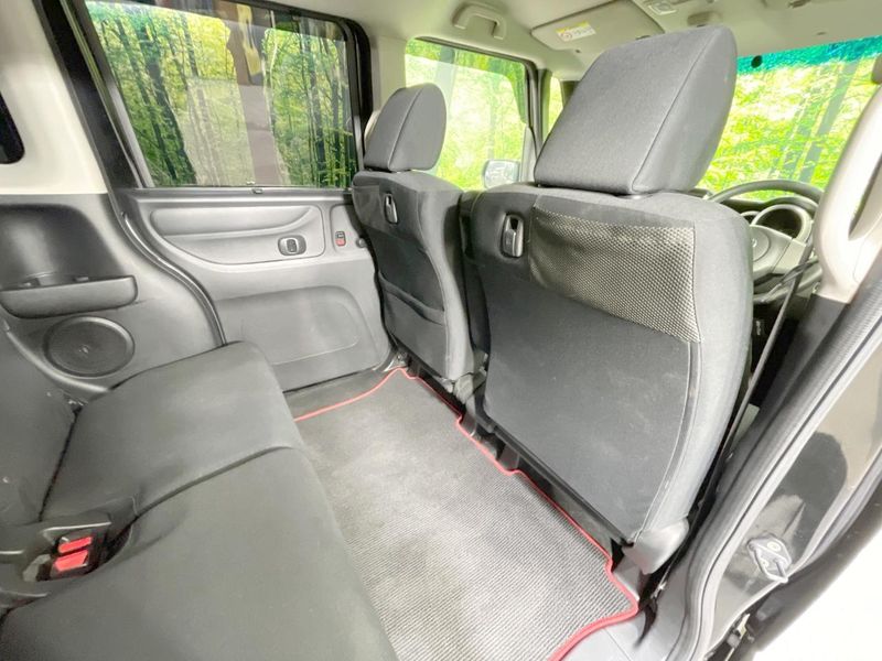 2015 Honda N-BOX CUSTOM DBA-JF2 (UW-6a41e18b93cb7)[16]