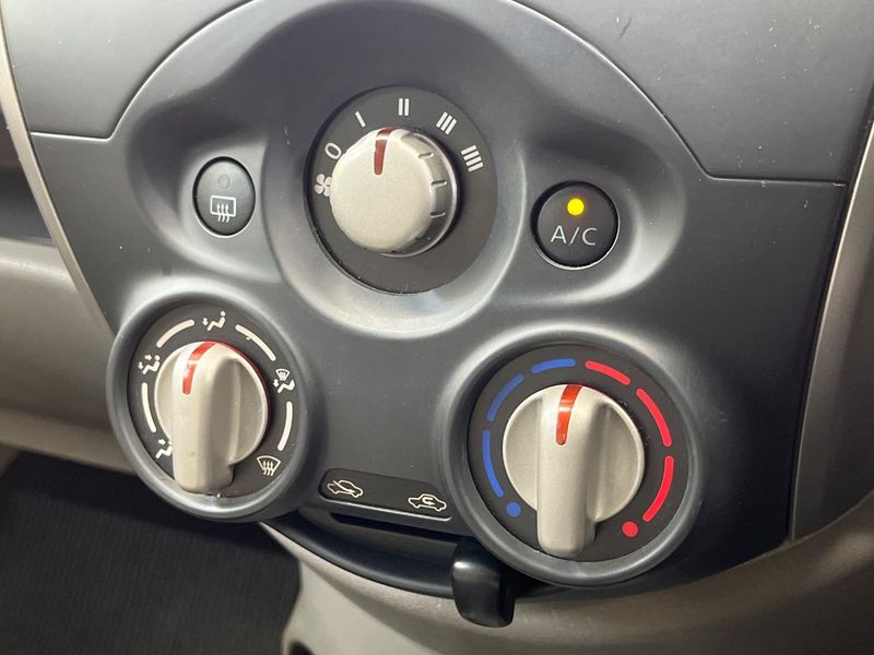 2016 Nissan March DBA-K13 (UW-6a41e1b32a9f3)[26]