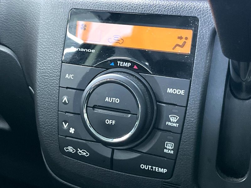 2017 Suzuki Spacia Custom Z DAA-MK42S (UW-6a41e214dacca)[23]