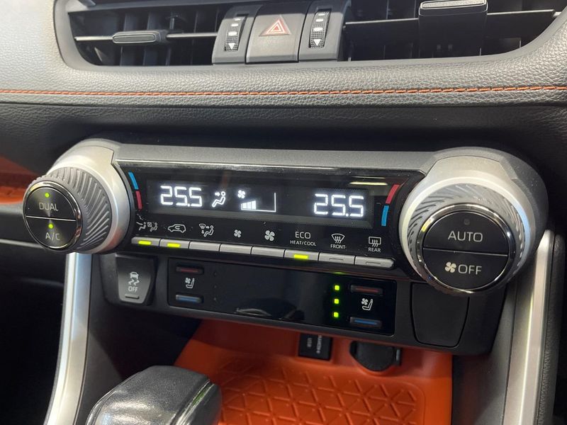 2020 Toyota RAV4 6BA-MXAA54 (UW-6a41e2310fa4c)[28]