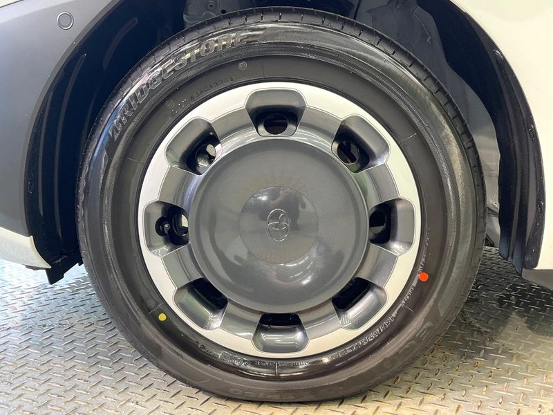 2026 Toyota Sienta 6AA-MXPL10G (UW-6a41e24867295)[21]