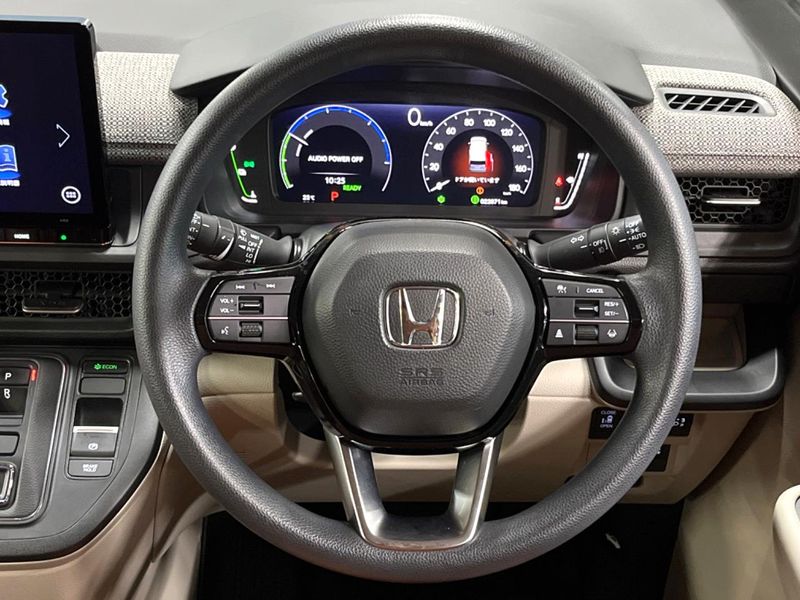 2023 Honda Step Wagon 6AA-RP8 (UW-6a41e271d9975)[23]