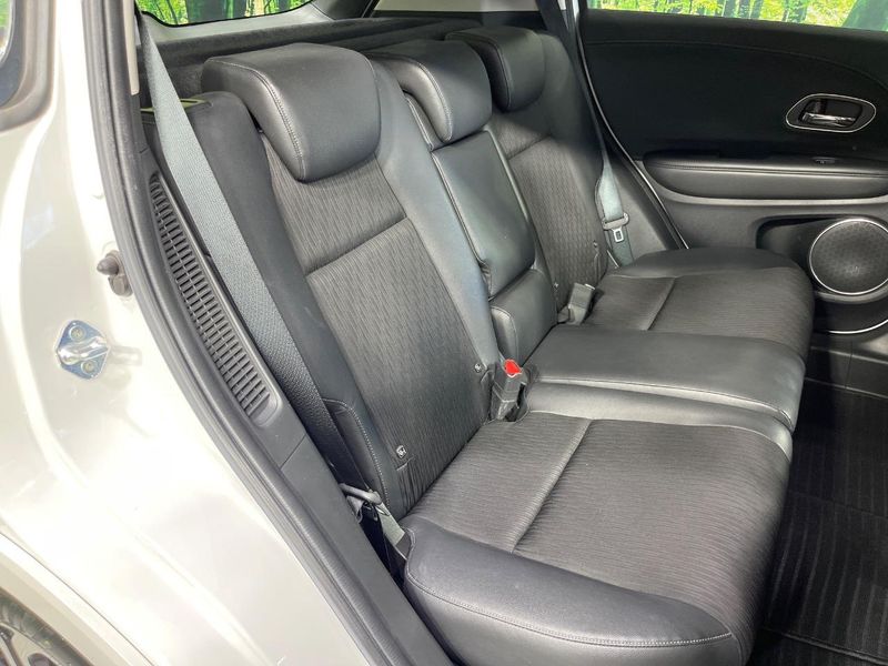 2018 Honda Vezel DAA-RU3 (UW-6a41e277a142c)[23]