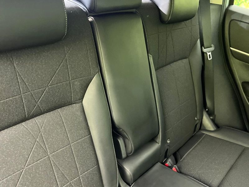 2023 Honda Vezel 6AA-RV5 (UW-6a41e27d14494)[22]