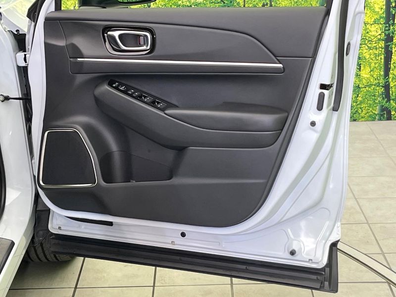 2023 Honda Vezel 6AA-RV5 (UW-6a41e27d14494)[25]