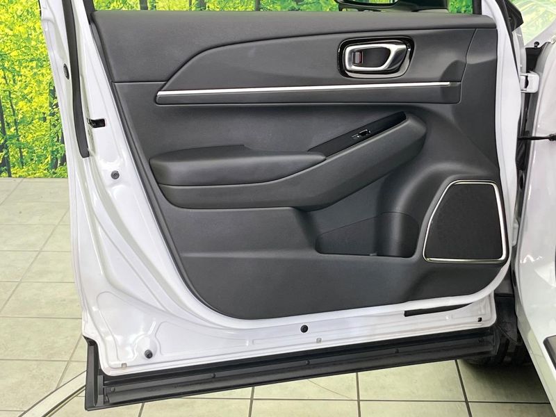 2023 Honda Vezel 6AA-RV5 (UW-6a41e27d14494)[15]
