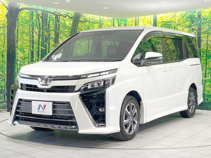 2017 Toyota Voxy DBA-ZRR80W (UW-6a41e2becfed6)[7]