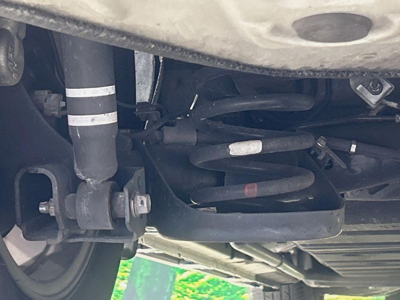 2018 Toyota Voxy DBA-ZRR80W (UW-6a41e2c071886)[24]