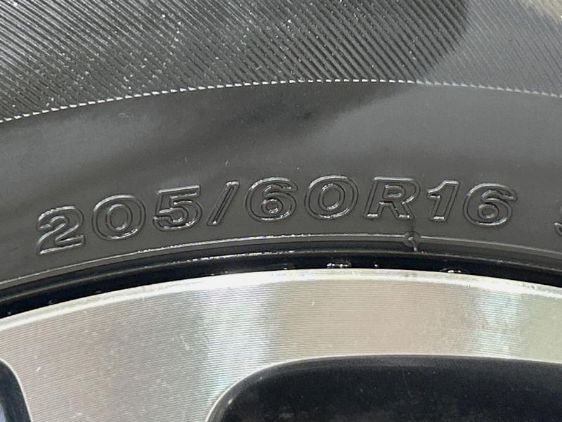 2018 Toyota Voxy DBA-ZRR80W (UW-6a41e2c071886)[9]