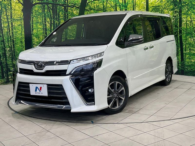2018 Toyota Voxy DBA-ZRR80W (UW-6a41e2c071886)[0]