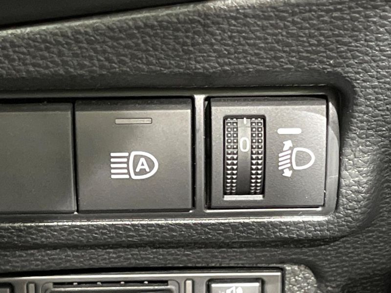 2024 Toyota Corolla Cross 6AA-ZVG13 (UW-6a41e2c97252c)[12]
