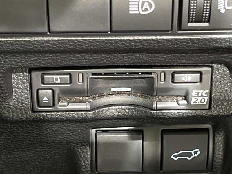 2024 Toyota Corolla Cross 6AA-ZVG13 (UW-6a41e2c97252c)[13]