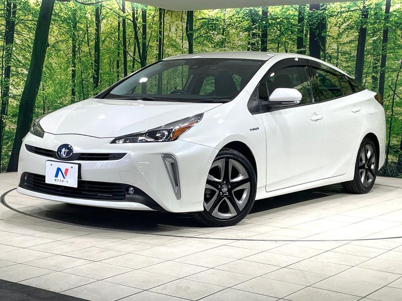 2019 Toyota Prius DAA-ZVW51 (UW-6a41e2d4b63d8)[0]