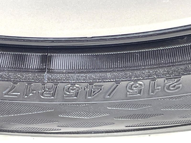 2019 Toyota Prius DAA-ZVW51 (UW-6a41e2d4b63d8)[9]