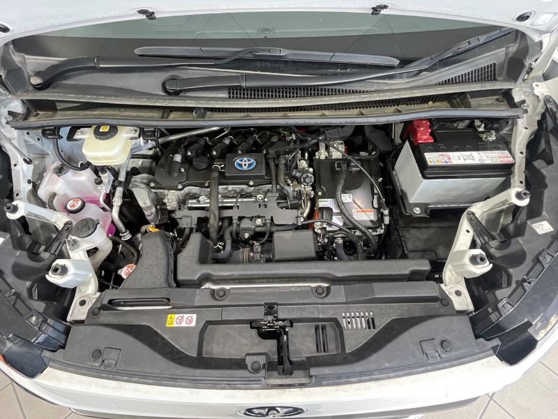 2023 Toyota Voxy 6AA-ZWR90W (UW-6a41e2e0dd7c3)[20]