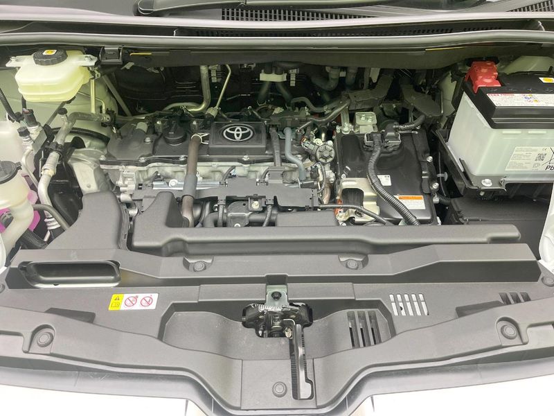 2026 Toyota Noah 6AA-ZWR90W (UW-6a41e2e53744f)[4]