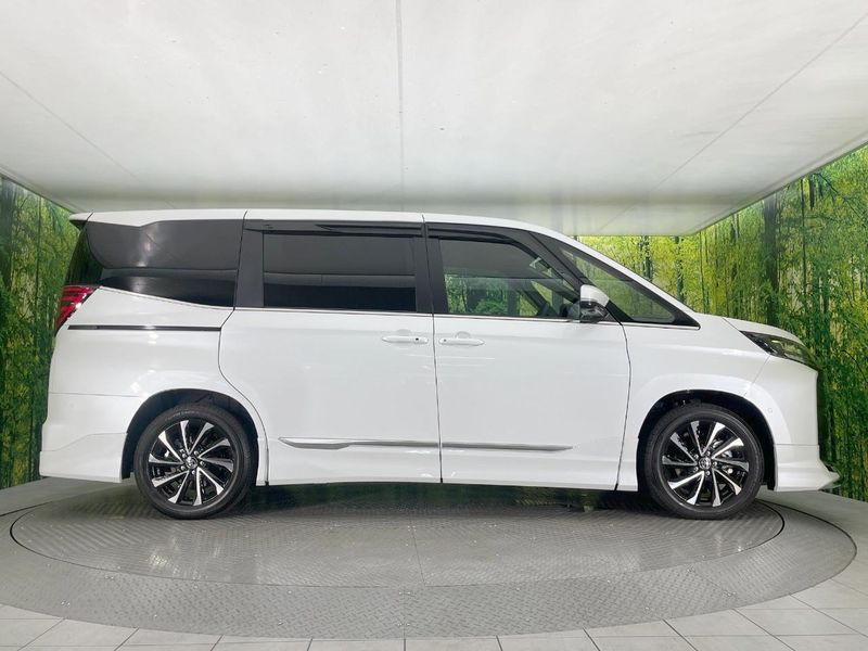 2026 Toyota Noah 6AA-ZWR90W (UW-6a41e2e53744f)[20]