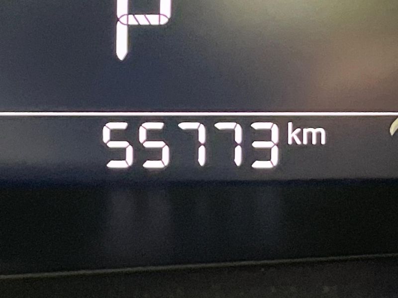 2017 Mazda Axela Sports LDA-BM2AS (UW-6a4332df8ba39)[2]