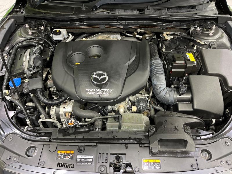 2017 Mazda Axela Sports LDA-BM2AS (UW-6a4332df8ba39)[6]