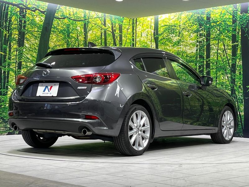 2017 Mazda Axela Sports LDA-BM2AS (UW-6a4332df8ba39)[11]