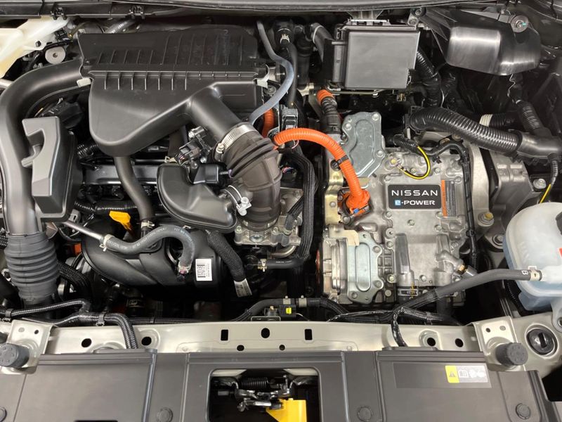 2025 Nissan Aura 6AA-FE13 (UW-6a43330315de4)[4]