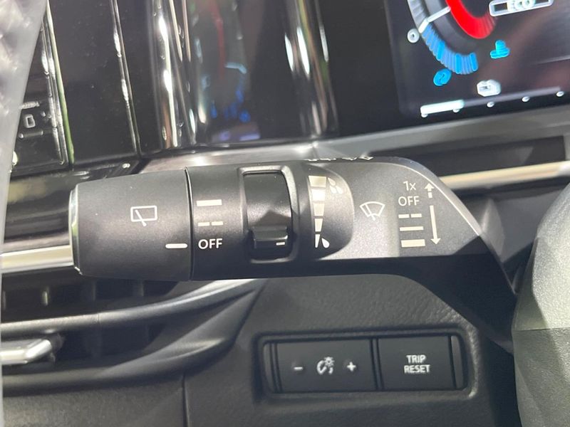 2025 Nissan Aura 6AA-FE13 (UW-6a43330315de4)[29]