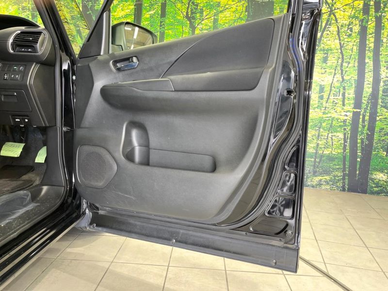 2017 Nissan Serena DAA-GFC27 (UW-6a43330f9c5f0)[5]