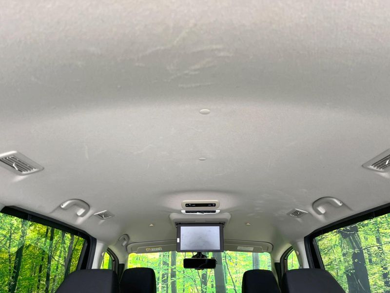 2017 Nissan Serena DAA-GFC27 (UW-6a43330f9c5f0)[20]